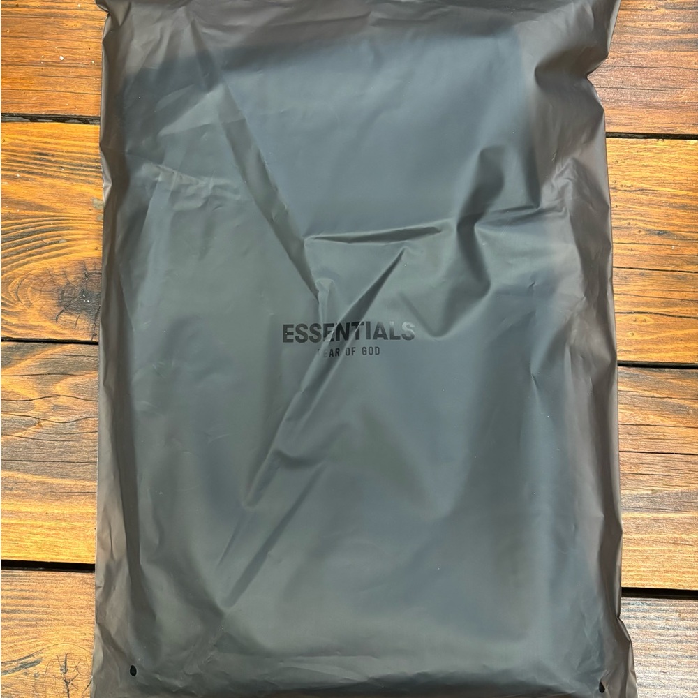 Fear of God Essentials Stretch Limo Sweatpants - Black